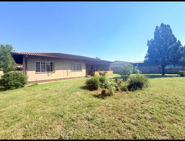 3 BEDROOM HOUSE FOR SALE IN VANDERBIJLPARK SE 1